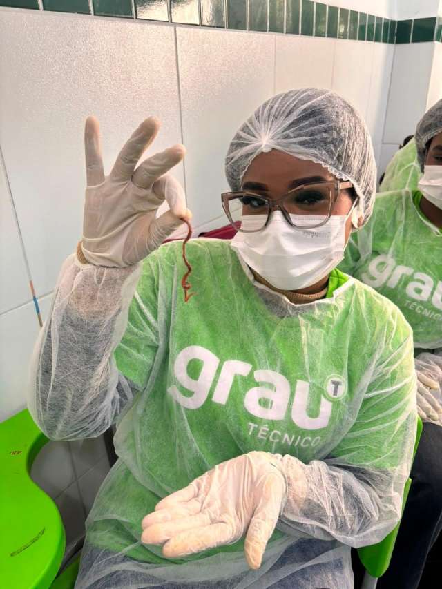 Grau