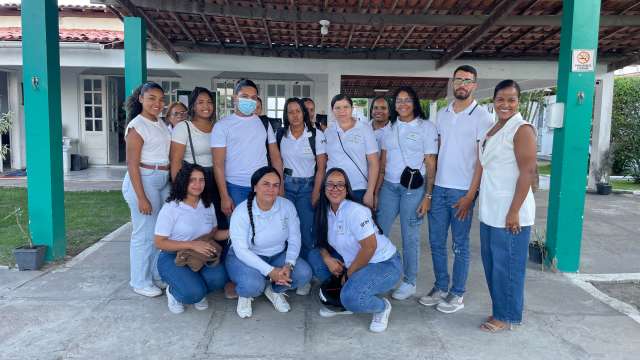 Grau